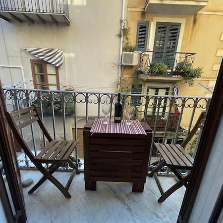 La Dimora Di Adriana - A Few Steps From The Beach Apartment Cefalu