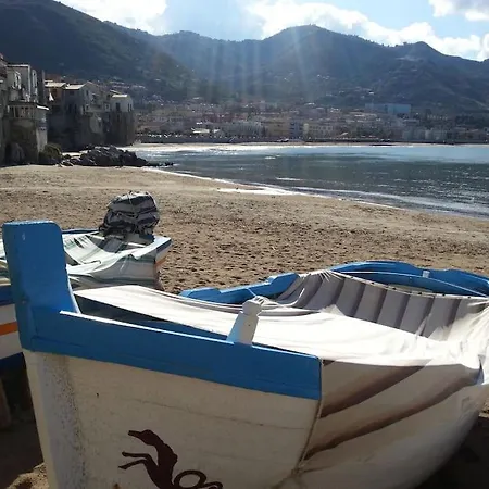 Apartment La Dimora Di Adriana - A Few Steps From The Beach Cefalu
