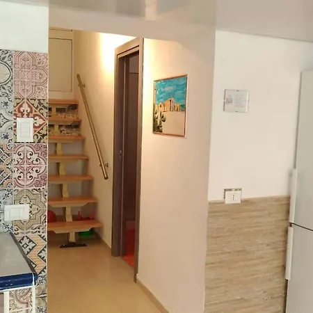 La Dimora Di Adriana - A Few Steps From The Beach Apartment Cefalu