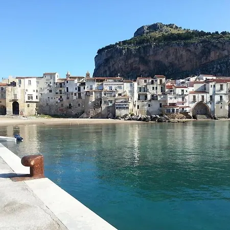 La Dimora Di Adriana - A Few Steps From The Beach Apartment *