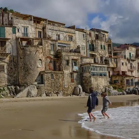 La Dimora Di Adriana - A Few Steps From The Beach Apartment *
