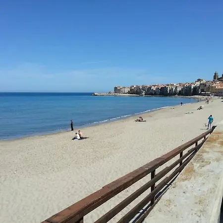 La Dimora Di Adriana - A Few Steps From The Beach * Cefalu