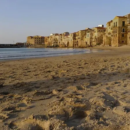 Apartment La Dimora Di Adriana - A Few Steps From The Beach Cefalu
